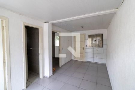 Sala/Cozinha de casa de condomínio para alugar com 2 quartos, 62m² em Nonoai, Porto Alegre