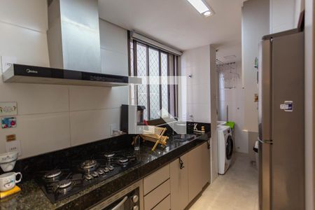 Cozinha de apartamento à venda com 2 quartos, 66m² em Barro Preto, Belo Horizonte