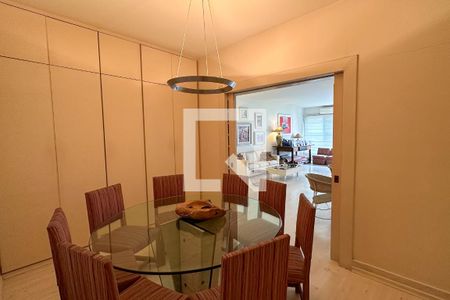 Sala de apartamento à venda com 3 quartos, 170m² em Copacabana, Rio de Janeiro