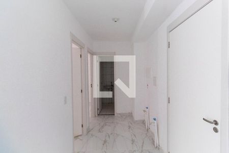 Corredor de apartamento para alugar com 2 quartos, 39m² em Vila Ré, São Paulo
