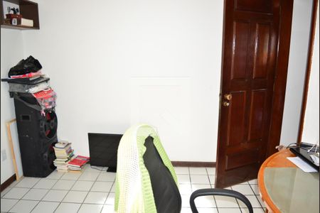 Quarto 1 de casa para alugar com 6 quartos, 700m² em Itapuã, Salvador