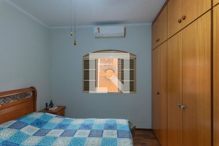 Suíte de casa à venda com 3 quartos, 142m² em Vila Pompéia, Campinas