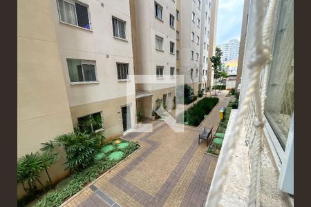 Vista da Sala de apartamento para alugar com 2 quartos, 38m² em Piqueri, São Paulo