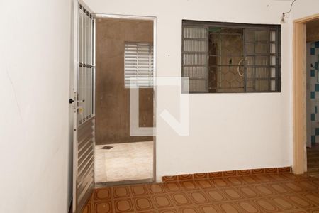 Sala de casa para alugar com 2 quartos, 60m² em Vila Nova Galvão, São Paulo