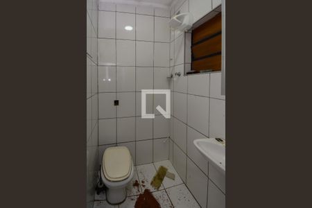 Banheiro da Suíte 1 de casa à venda com 3 quartos, 190m² em Parque Santo Antonio, São Bernardo do Campo