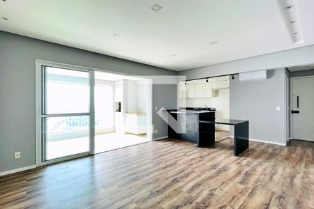 Apartamento para alugar com 116m², 3 quartos e 2 vagasSala