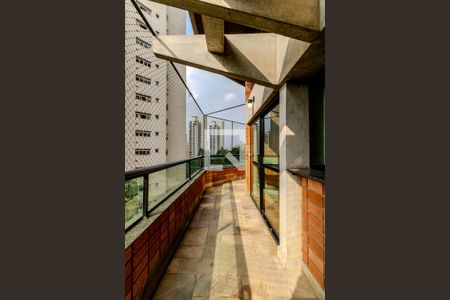 Varanda Sala de apartamento para alugar com 3 quartos, 300m² em Paraíso do Morumbi, São Paulo