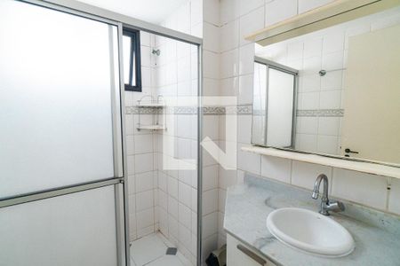 Banheiro de apartamento para alugar com 1 quarto, 47m² em Jabaquara, São Paulo