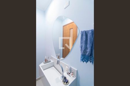 Lavabo de casa à venda com 3 quartos, 227m² em Vila Scarpelli, Santo André