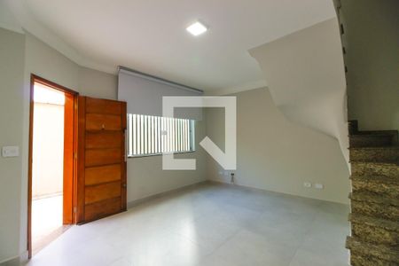 Casa de condomínio à venda com 101m², 3 quartos e 1 vagaSala