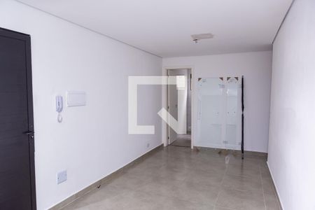 Sala e Cozinha de apartamento para alugar com 2 quartos, 42m² em Parque Boturussu, São Paulo
