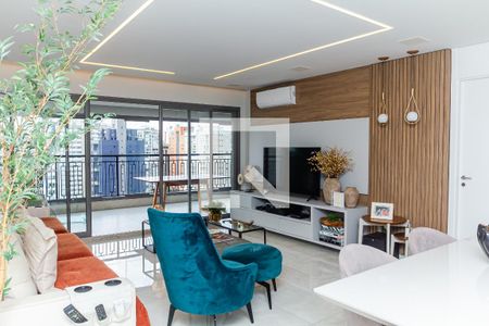 Sala de apartamento à venda com 3 quartos, 149m² em Indianópolis, São Paulo