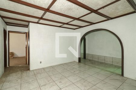 Sala de casa à venda com 3 quartos, 170m² em Rubem Berta, Porto Alegre