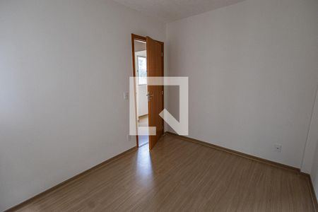 Quarto 2 de apartamento para alugar com 2 quartos, 47m² em Indaiá, Belo Horizonte