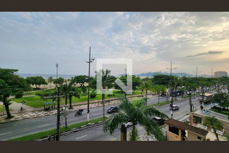 Vista da Sala de apartamento para alugar com 5 quartos, 239m² em Gonzaga, Santos