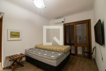 Suite de apartamento à venda com 1 quarto, 52m² em Independência, Porto Alegre