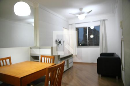 Sala de apartamento para alugar com 1 quarto, 50m² em Rudge Ramos, São Bernardo do Campo