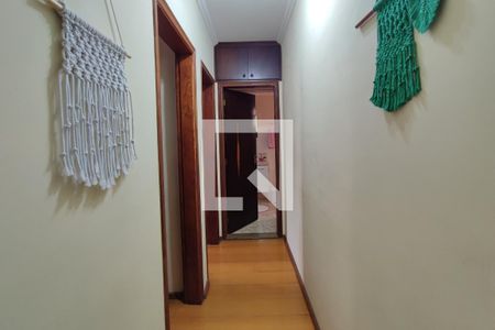 Corredor Quartos de apartamento à venda com 2 quartos, 63m² em Jardim das Bandeiras, Campinas