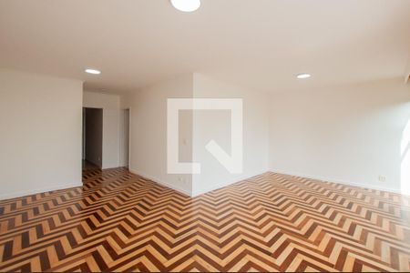 Sala de apartamento para alugar com 3 quartos, 168m² em Jardim Europa, São Paulo