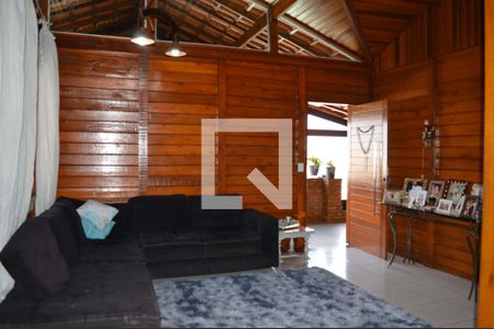 Sala de casa à venda com 4 quartos, 372m² em Arvoredo Ii, Contagem