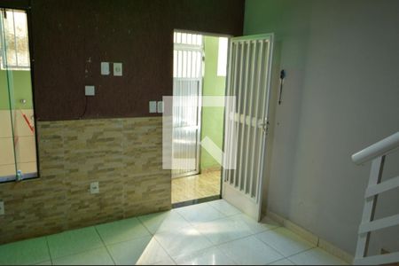 Sala de casa à venda com 3 quartos, 126m² em Taquara, Rio de Janeiro
