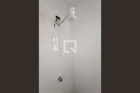 Banheiro de casa para alugar com 1 quarto, 30m² em Vila Santo Antônio, Guarujá