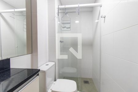 Banheiro Social de apartamento para alugar com 1 quarto, 27m² em Água Verde, Curitiba