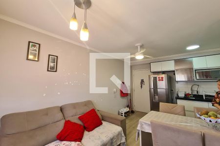 Sala de apartamento para alugar com 2 quartos, 40m² em Sítio da Figueira, São Paulo