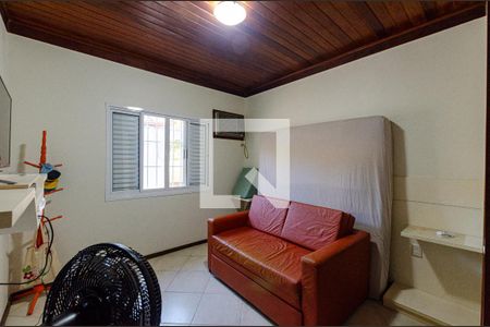 Suite  de casa para alugar com 4 quartos, 179m² em Maceio, Niterói