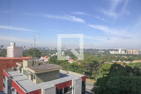 Vista da Sala de apartamento para alugar com 3 quartos, 170m² em Vila Ipojuca, São Paulo