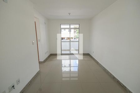 Sala de apartamento para alugar com 3 quartos, 70m² em Manacás, Belo Horizonte