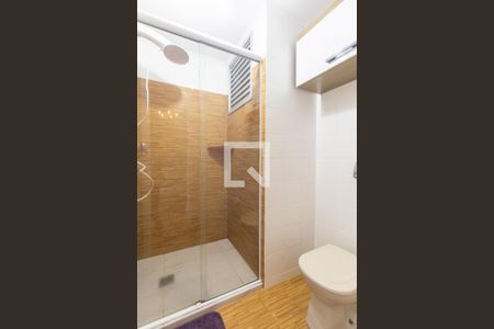 Banheiro Social de apartamento para alugar com 1 quarto, 41m² em Cristo Rei, Curitiba