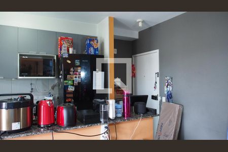 Sala de apartamento à venda com 2 quartos, 70m² em Vila das Hortências, Jundiaí