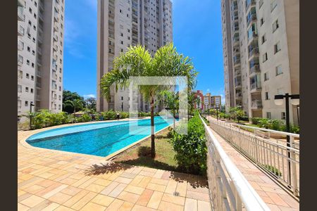 Apartamento à venda com 70m², 2 quartos e 1 vaga Apartamento à venda com 70m², 2 quartos e 1 vagaÁrea comum - Piscina