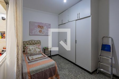 Quarto 1 de casa à venda com 4 quartos, 292m² em Sagrada Família, Belo Horizonte