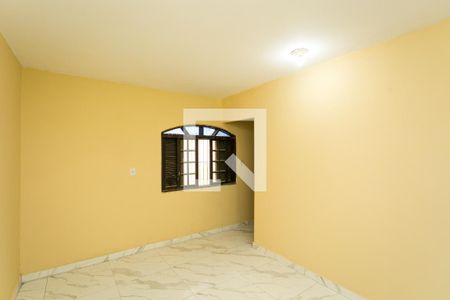 quarto 1 de casa para alugar com 2 quartos, 65m² em Jardim Mitsutani, São Paulo