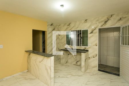 Sala / Cozinha de casa para alugar com 2 quartos, 65m² em Jardim Mitsutani, São Paulo