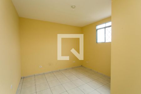quarto 2 de casa para alugar com 2 quartos, 54m² em Jardim Mitsutani, São Paulo