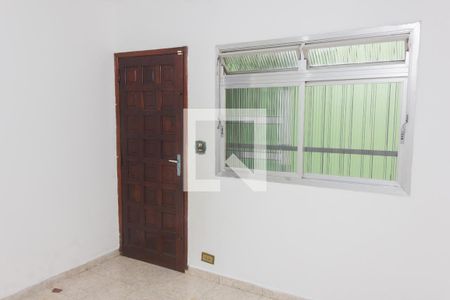Sala de casa para alugar com 3 quartos, 50m² em Vila Nhocuné, São Paulo