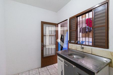 Cozinha de casa para alugar com 1 quarto, 30m² em Quitaúna, Osasco