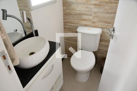 Lavabo de casa de condomínio para alugar com 2 quartos, 74m² em Jardim Petropolis, Cotia