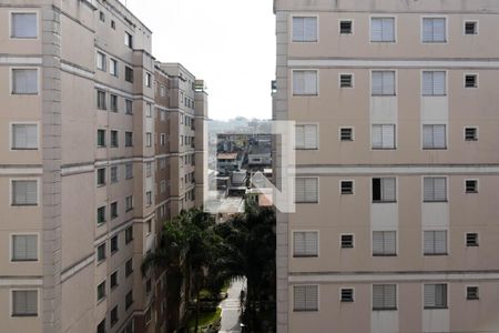 Vista Quarto 2 de apartamento para alugar com 2 quartos, 45m² em Jardim Santa Teresinha, São Paulo