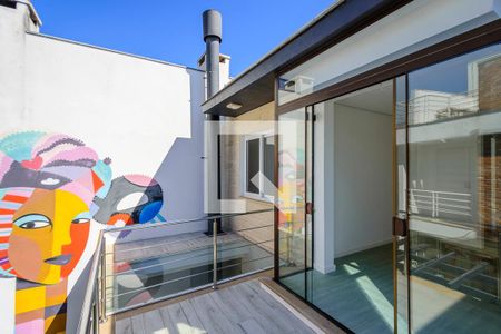 Casa de condomínio à venda com 150m², 2 quartos e 2 vagas Casa de condomínio à venda com 150m², 2 quartos e 2 vagasSacada