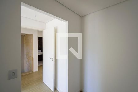 Casa de condomínio à venda com 150m², 2 quartos e 2 vagas Casa de condomínio à venda com 150m², 2 quartos e 2 vagasCloset da suíte