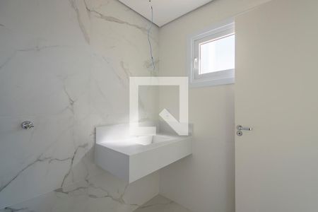 Casa de condomínio à venda com 150m², 2 quartos e 2 vagas Casa de condomínio à venda com 150m², 2 quartos e 2 vagasBanheiro da Suíte