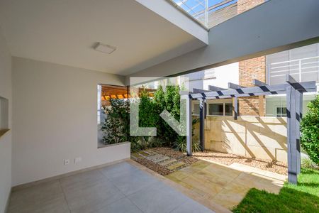 Casa de condomínio à venda com 150m², 2 quartos e 2 vagas Casa de condomínio à venda com 150m², 2 quartos e 2 vagasChurrasqueira