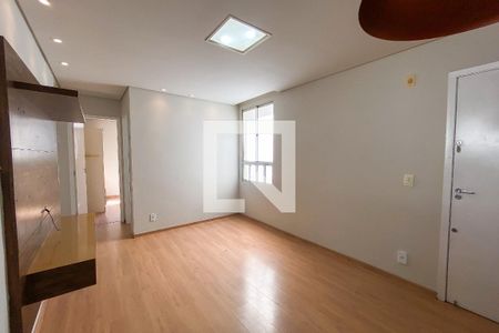 Sala de apartamento para alugar com 3 quartos, 63m² em Camargos, Belo Horizonte