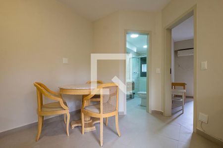 Sala/Cozinha de apartamento à venda com 1 quarto, 44m² em Jardim Paulistano, São Paulo