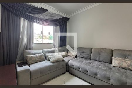 Sala de casa para alugar com 2 quartos, 82m² em Jardim das Maravilhas, Santo André