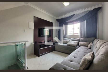 Sala de casa para alugar com 2 quartos, 82m² em Jardim das Maravilhas, Santo André